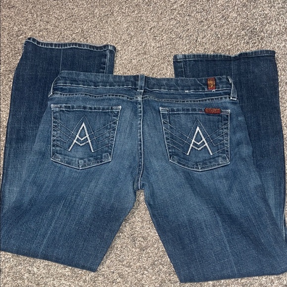 Seven for all Mankind Women's Blue Jeans - Picture 3 of 3